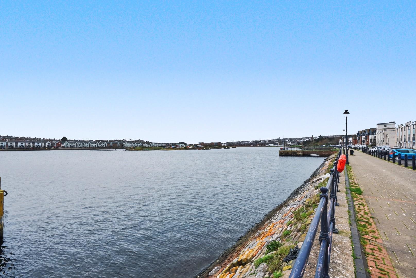 9 Glan Y Mor, Y Rhodfa, Barry, CF63 4BB